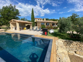 Un petit paradis en Provence dans le Luberon, Mane